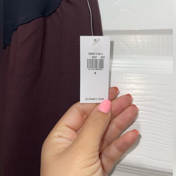 Women’s Pleated Skinny Maternity Pants - Picture 4 of 7